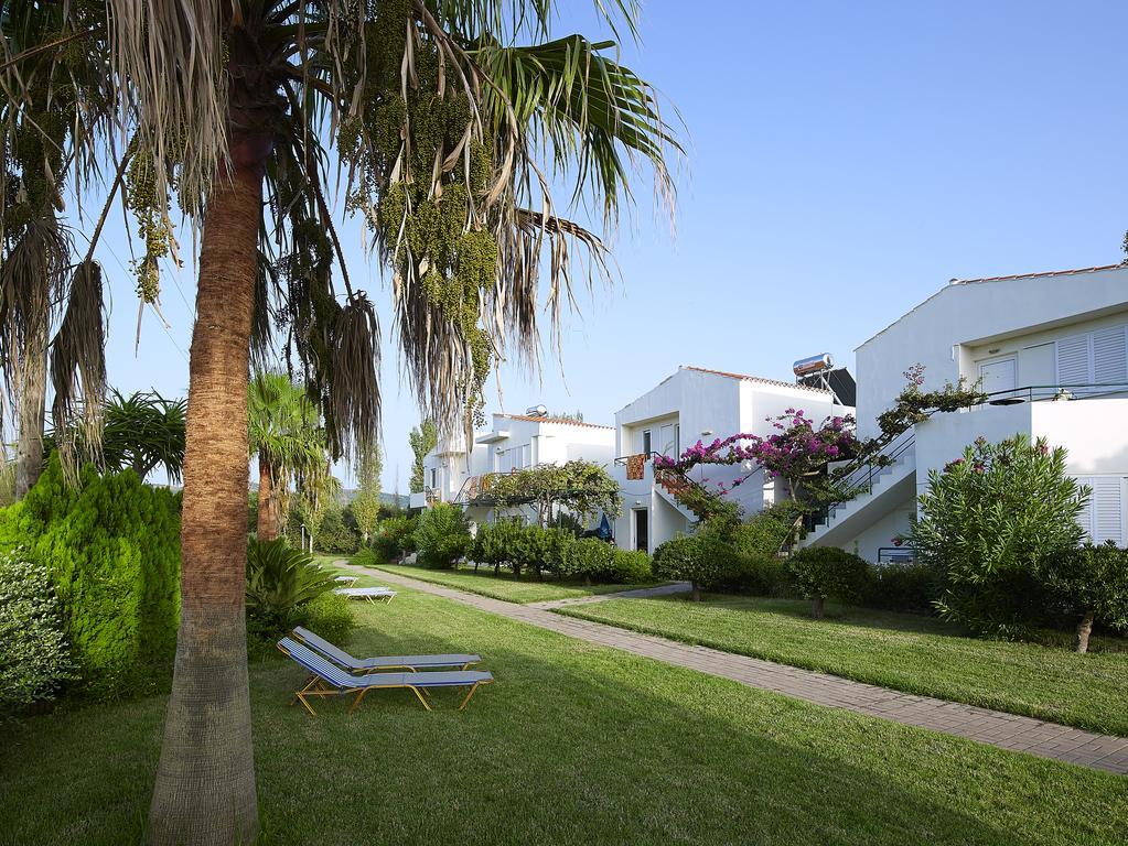 Mousses Apartments & Studios Kissamos Exterior photo